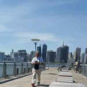 Meet your Posher, Roberto